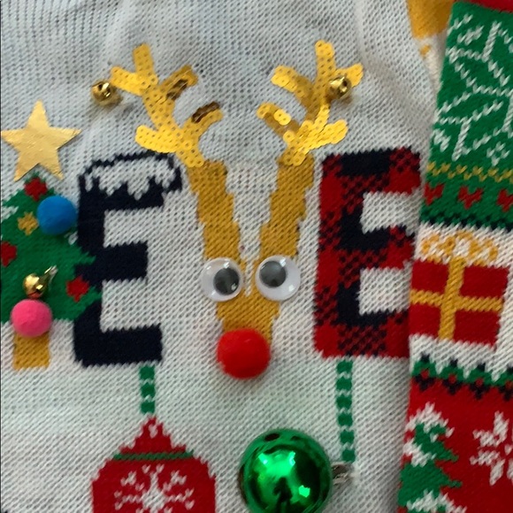 SOLD cutest holiday sweater - Picture 4 of 4